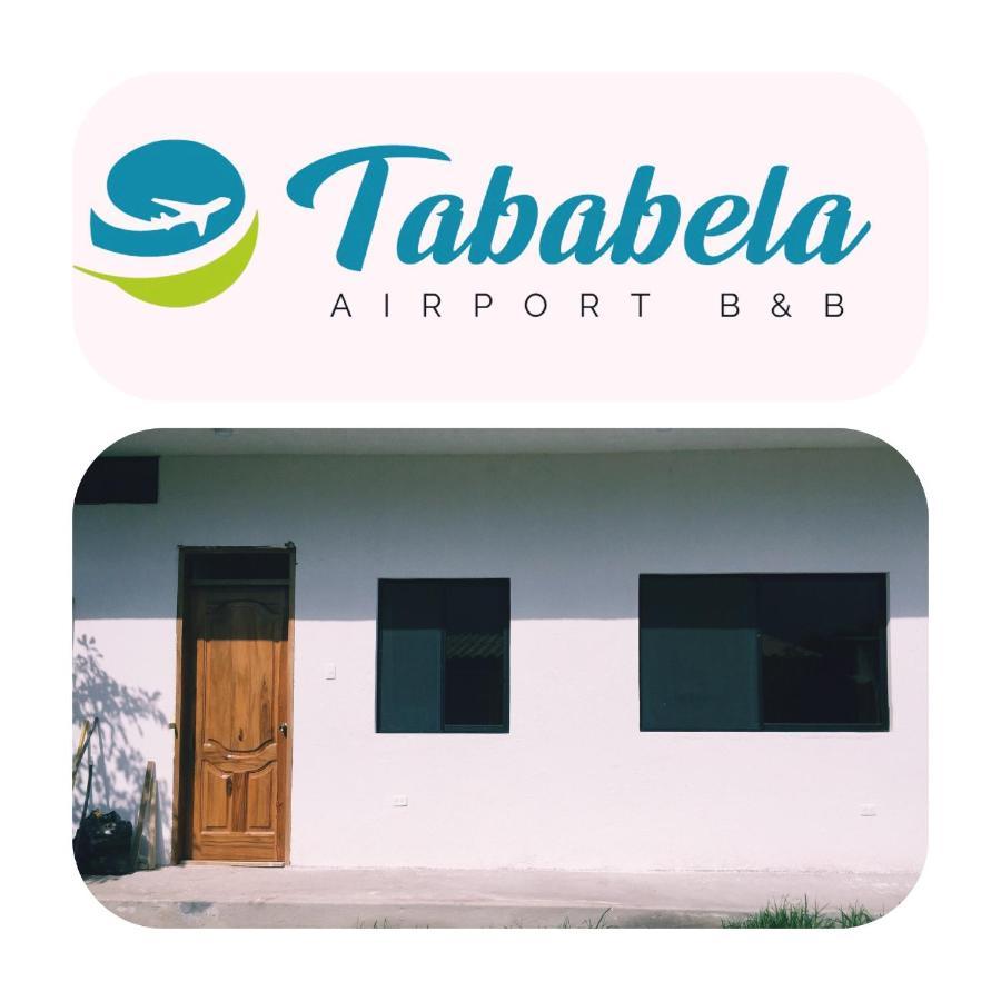 Tababela Airport B&B Bagian luar foto
